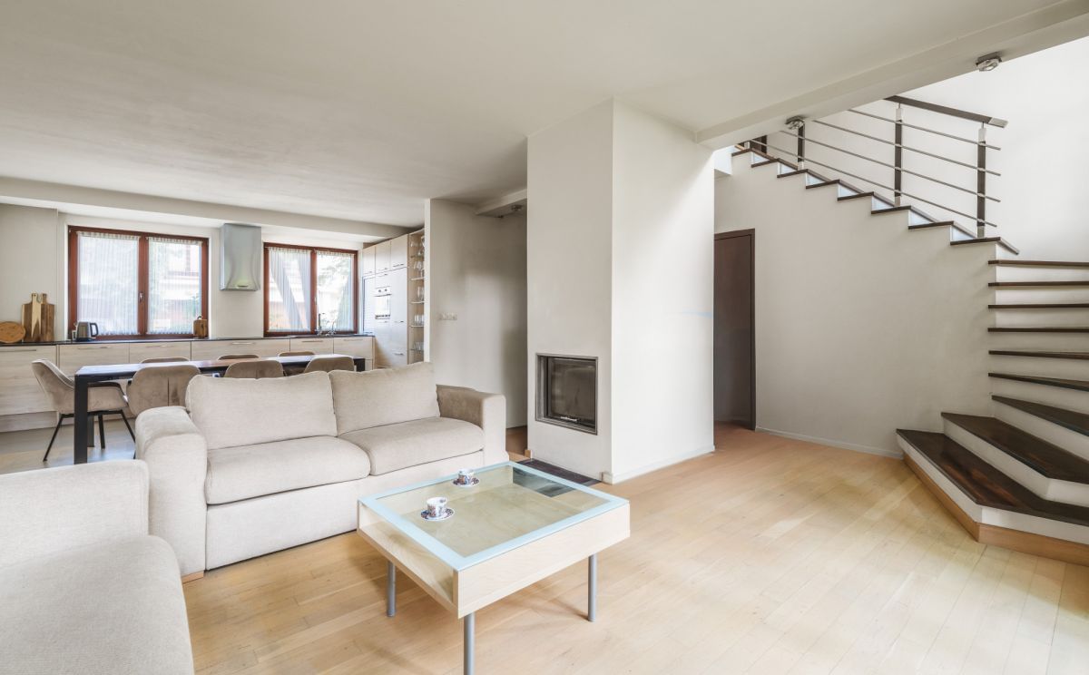 Dom 4 pokojowe na Sprzedaż