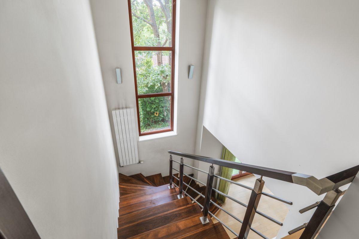 Dom 4 pokojowe na Sprzedaż