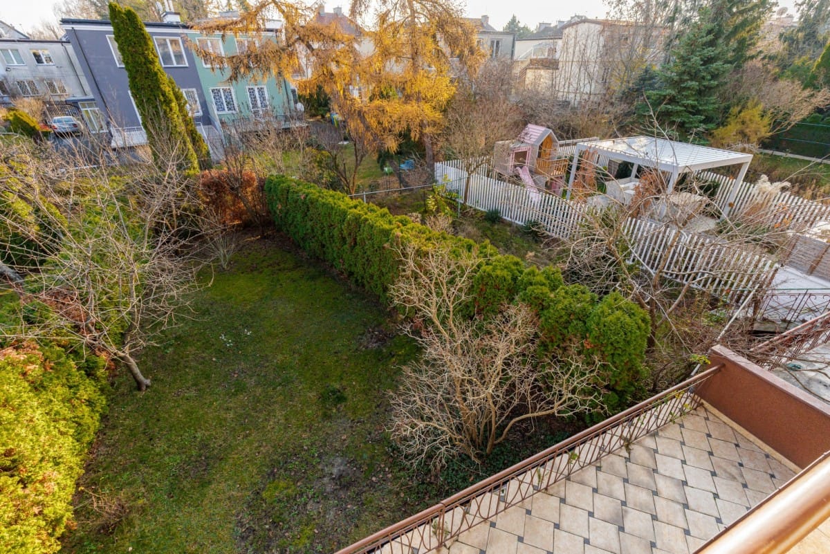 Dom 5 pokojowe na Sprzedaż