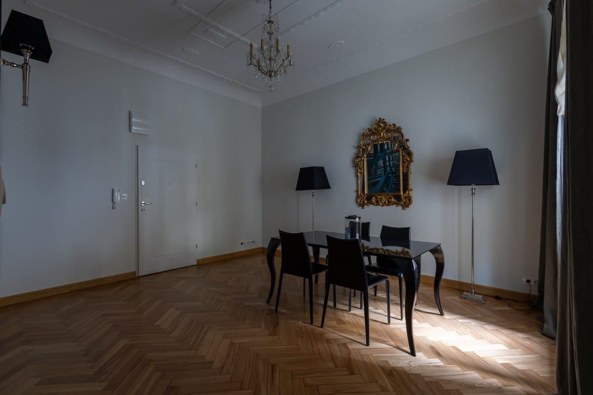 Mieszkanie 4 pokojowe na Sprzedaż