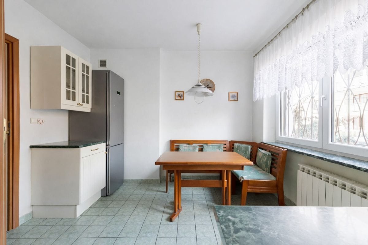 Dom 5 pokojowe na Sprzedaż