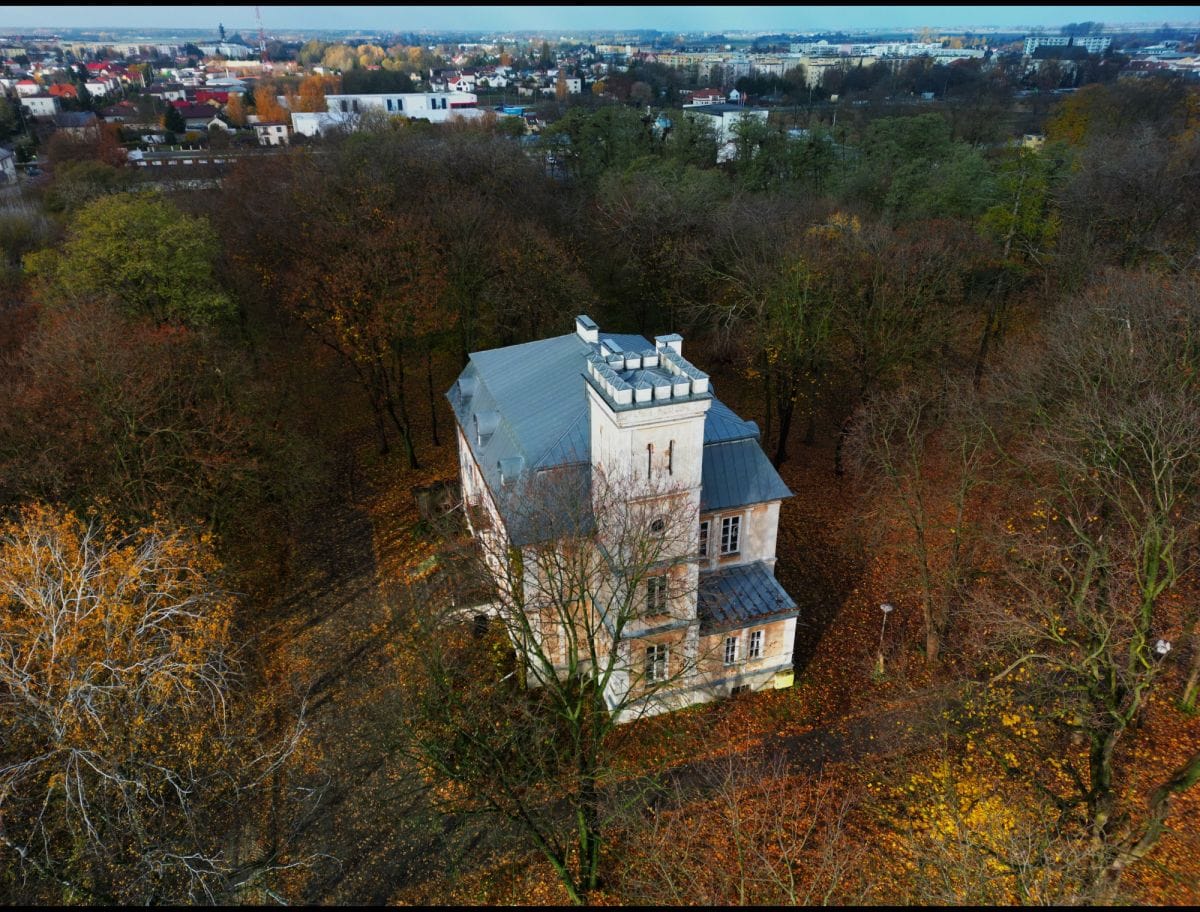 Działka  pokojowe na Sprzedaż