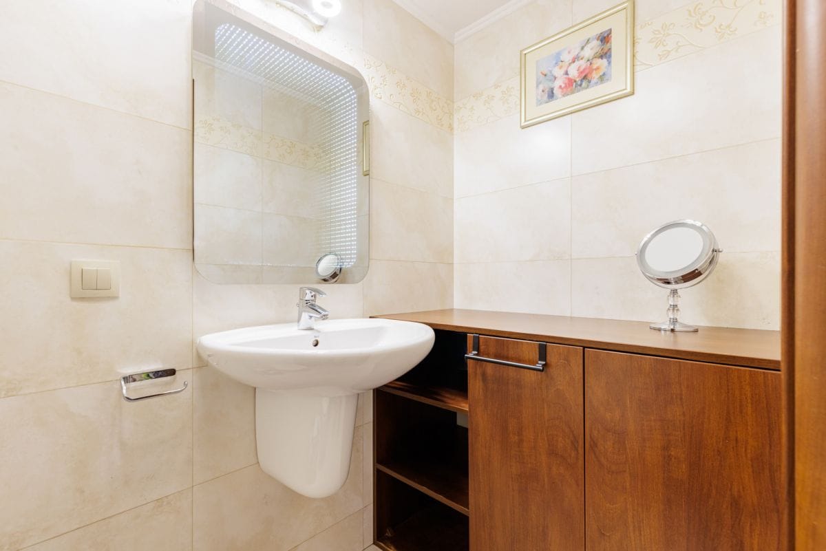 Dom 5 pokojowe na Sprzedaż