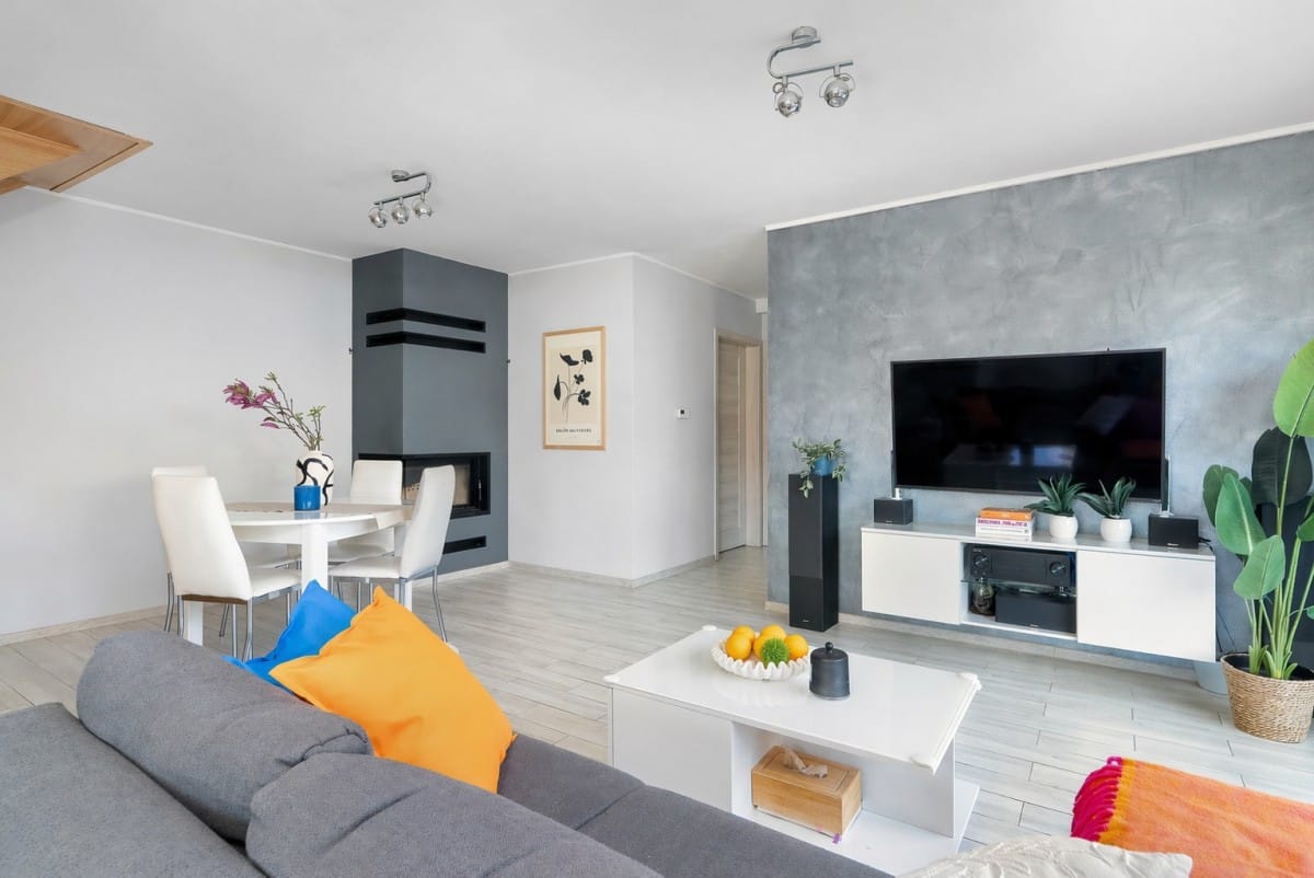 Dom 5 pokojowe na Sprzedaż