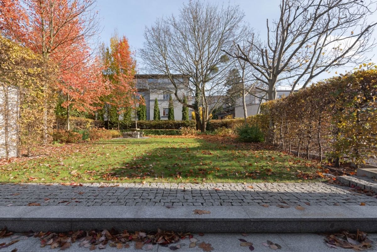 Dom 15 pokojowe na Sprzedaż