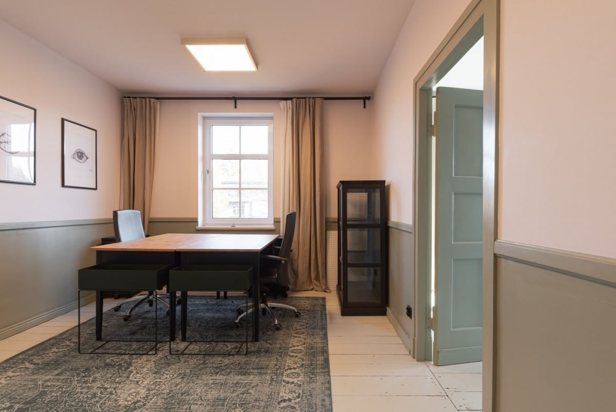 Dom 15 pokojowe na Sprzedaż