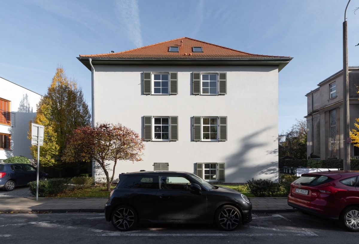 Dom 15 pokojowe na Sprzedaż