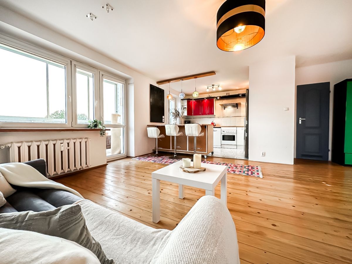 Mieszkanie 4 pokojowe na Sprzedaż