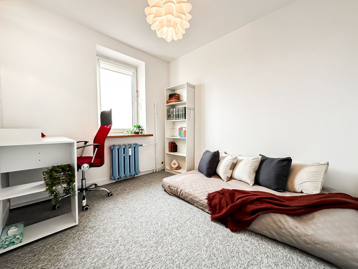 Mieszkanie 4 pokojowe na Sprzedaż