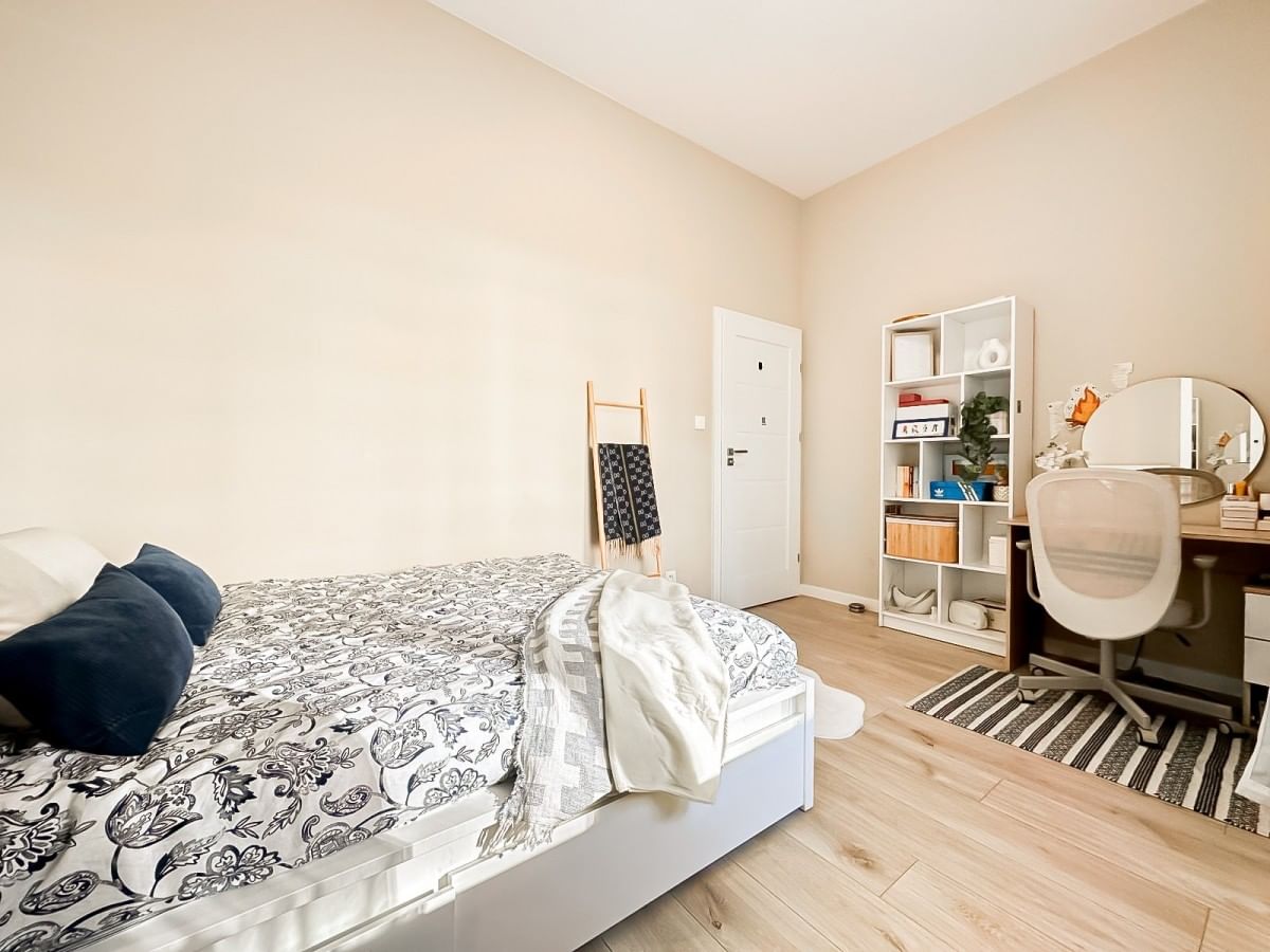 Mieszkanie 4 pokojowe na Sprzedaż