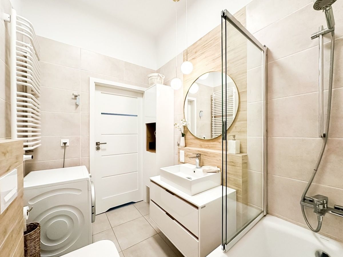 Mieszkanie 4 pokojowe na Sprzedaż