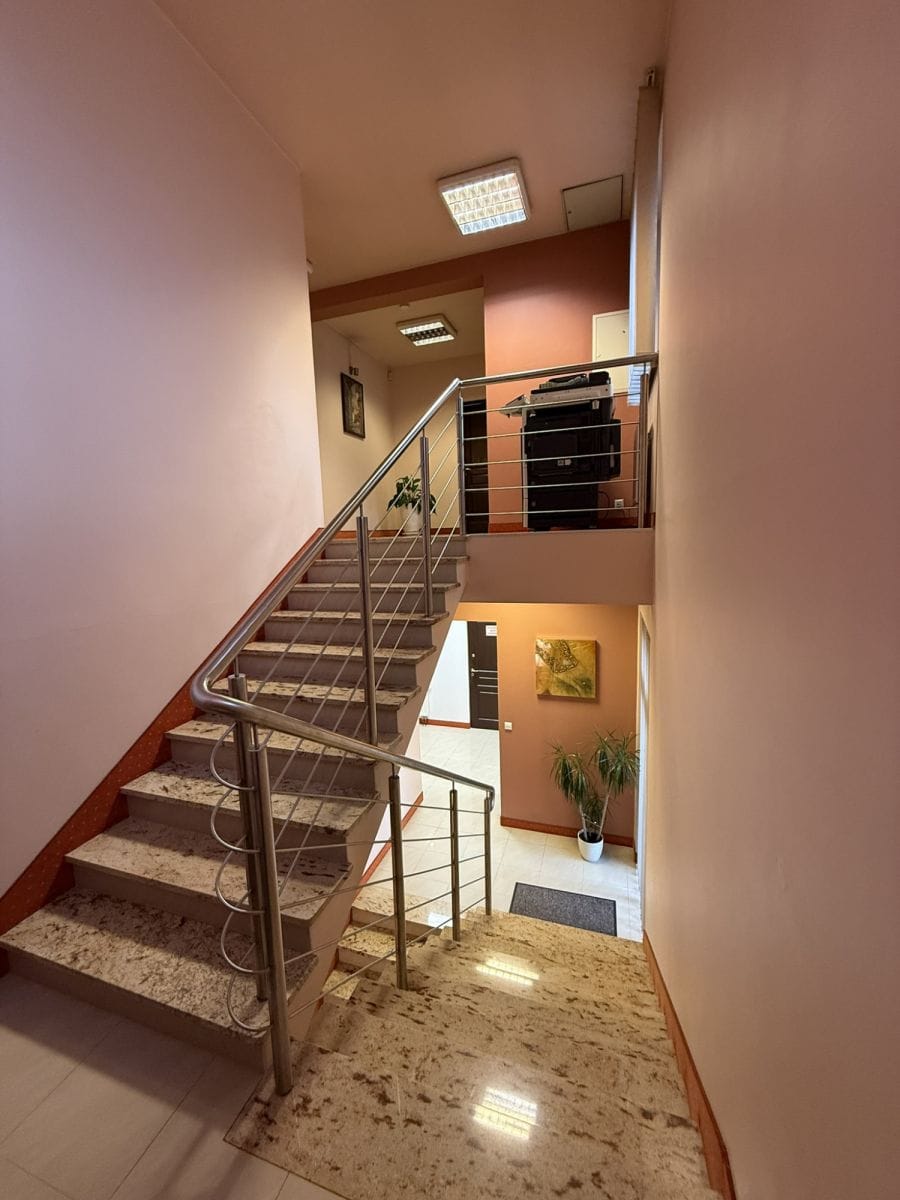 Lokal użytkowy  pokojowe na Sprzedaż