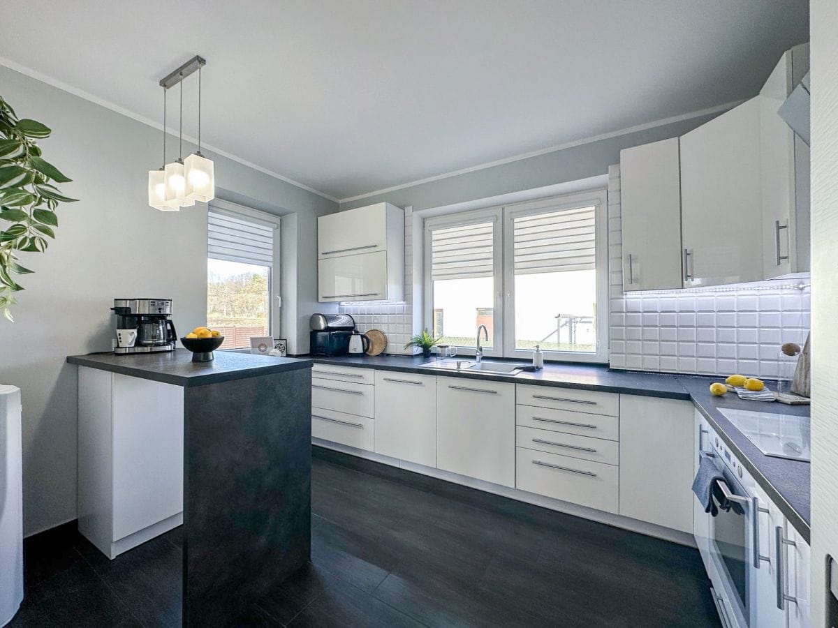 Dom 5 pokojowe na Sprzedaż