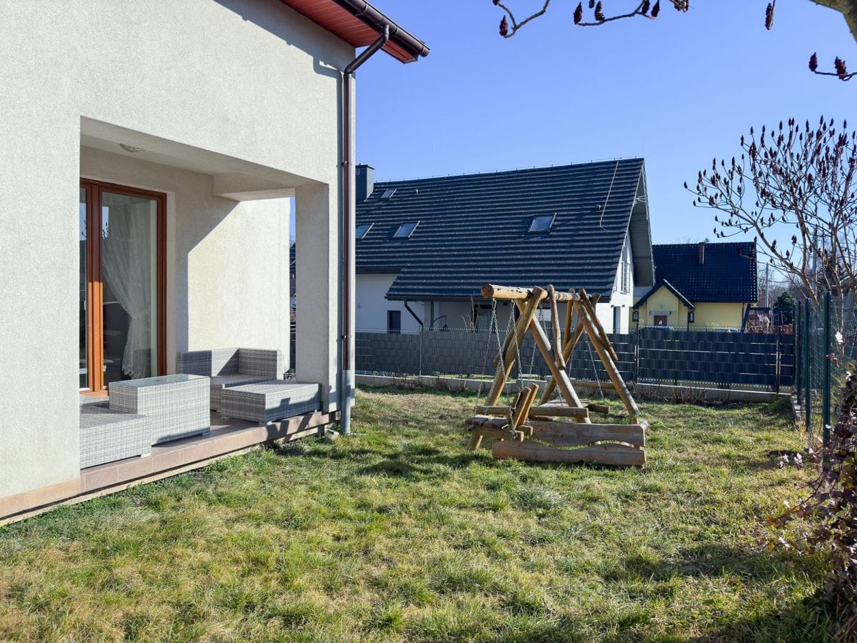 Dom 5 pokojowe na Sprzedaż