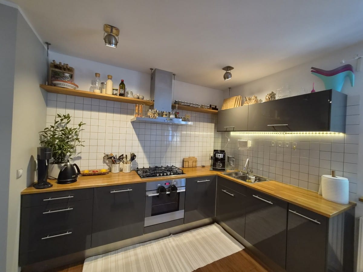 Dom  pokojowe na Sprzedaż