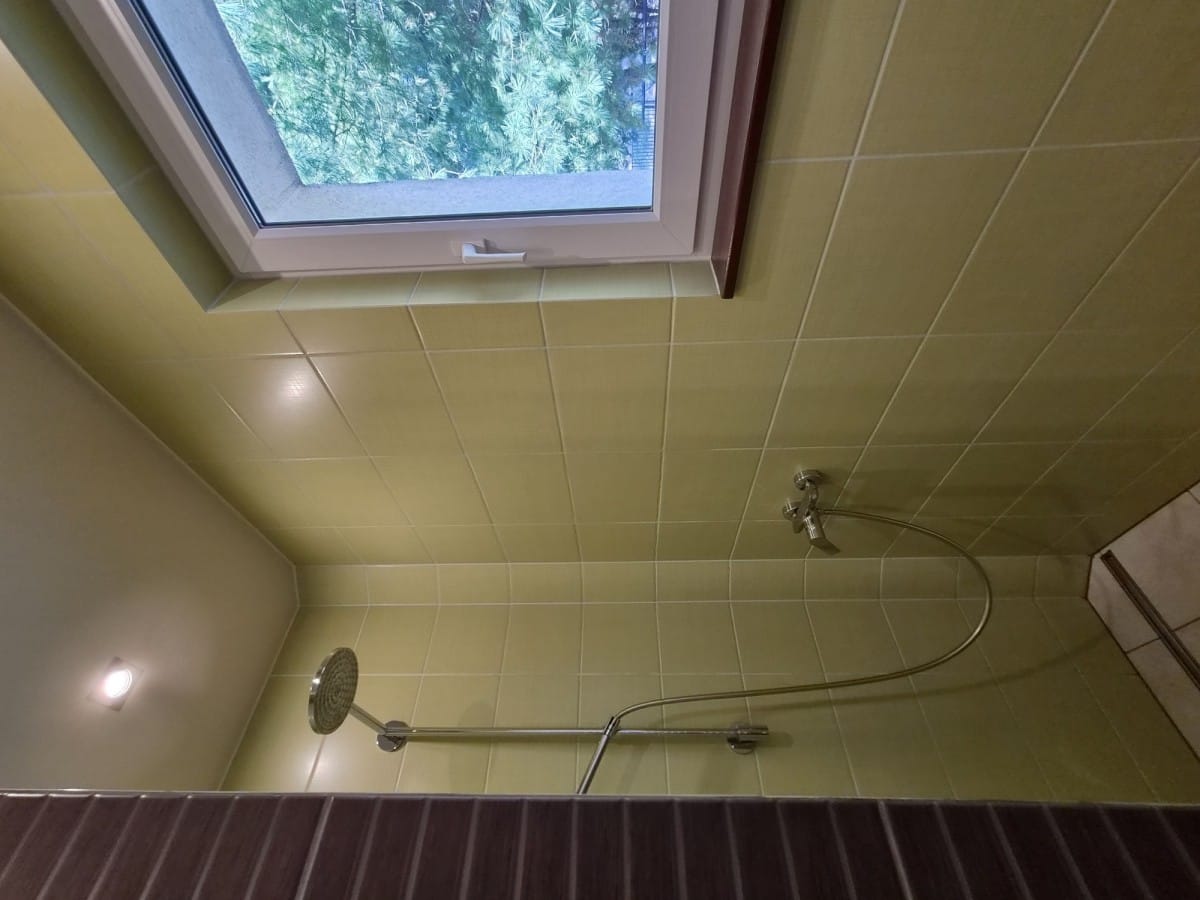 Dom  pokojowe na Sprzedaż