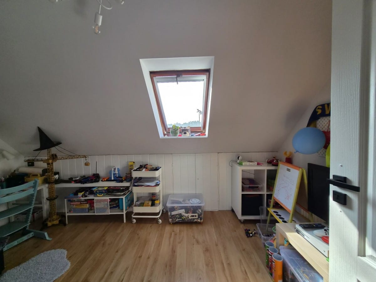 Dom  pokojowe na Sprzedaż