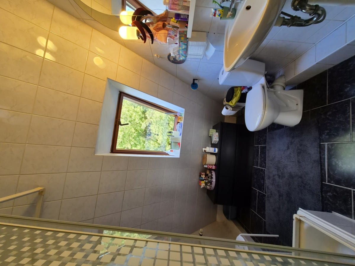 Dom  pokojowe na Sprzedaż