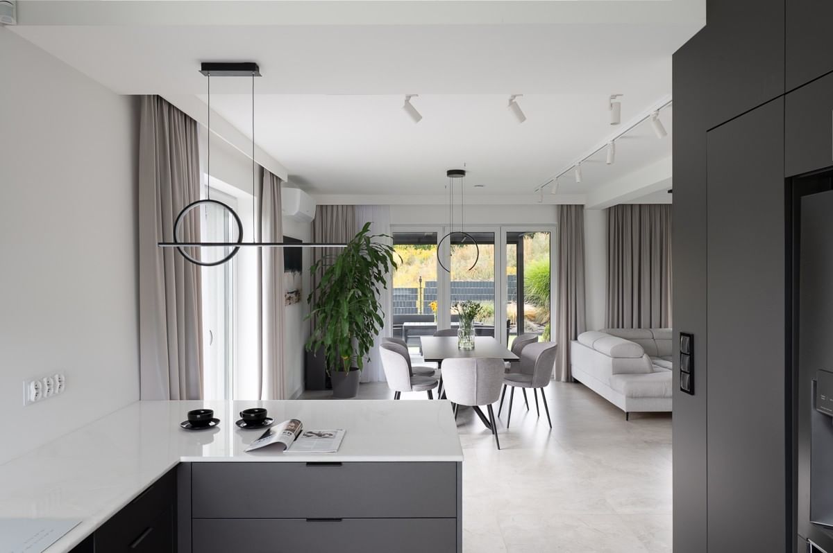 Dom 5 pokojowe na Sprzedaż