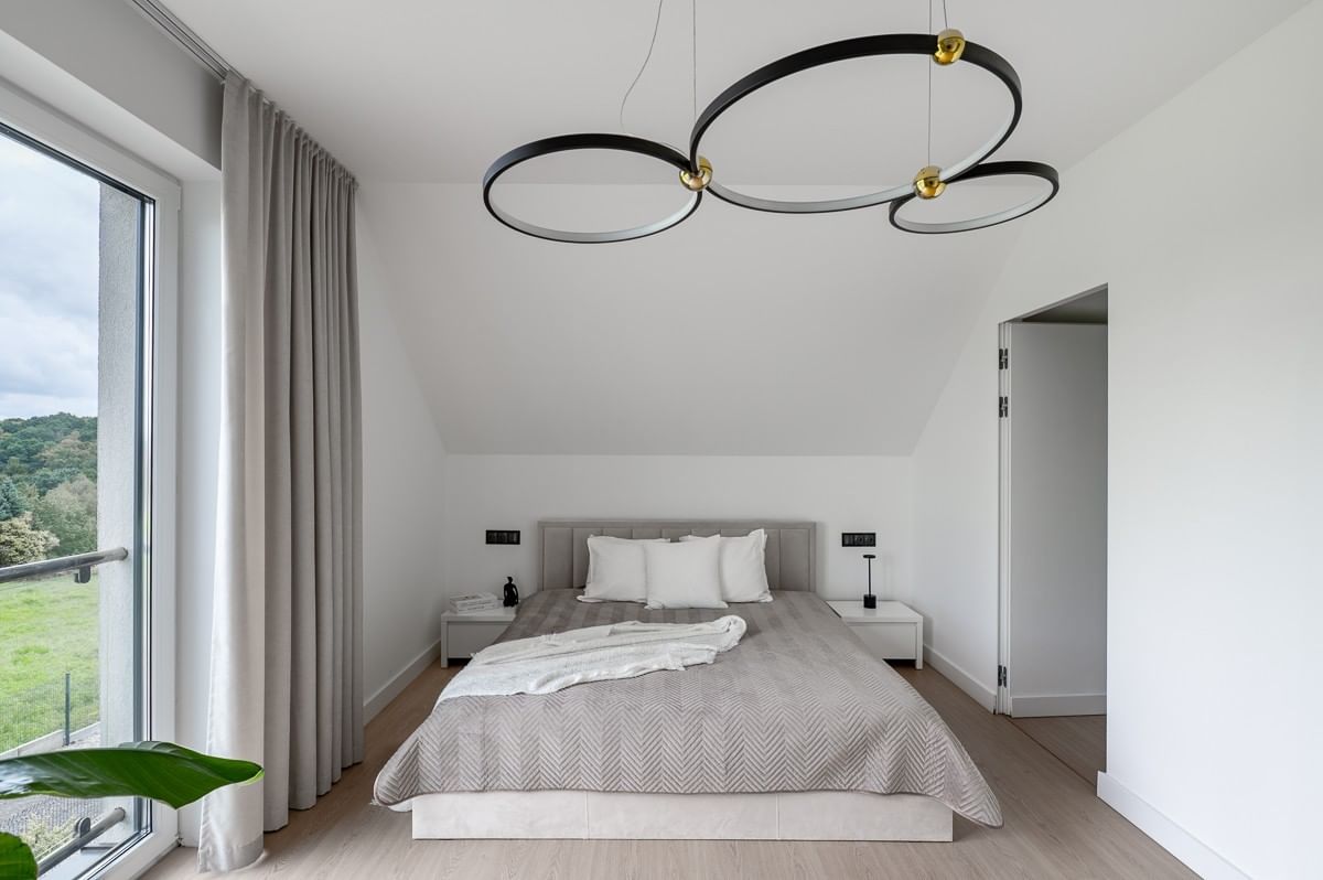 Dom 5 pokojowe na Sprzedaż