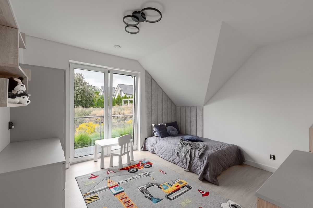 Dom 5 pokojowe na Sprzedaż