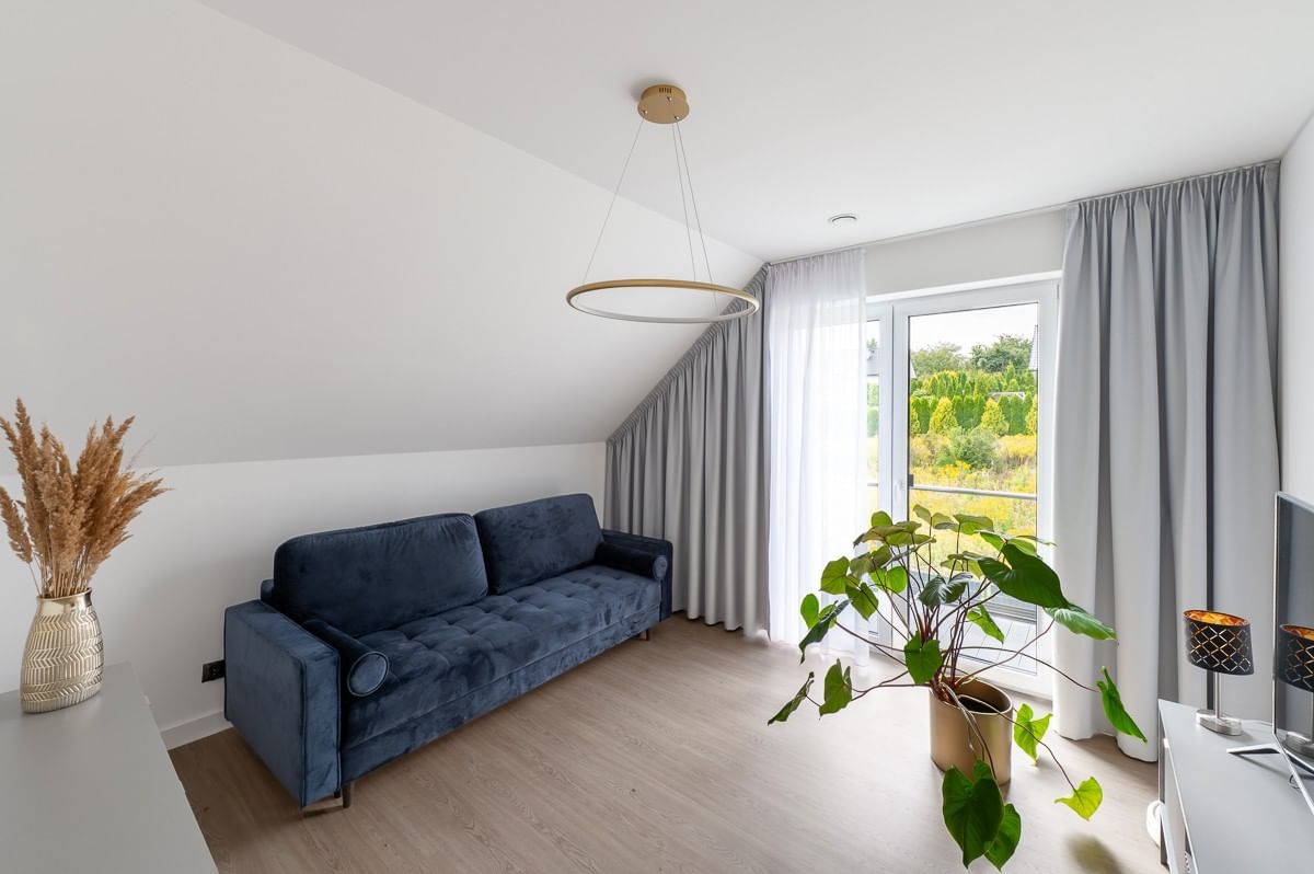 Dom 5 pokojowe na Sprzedaż