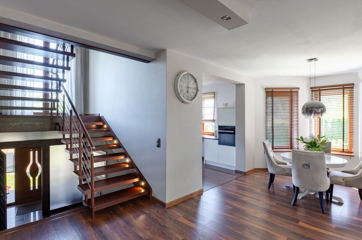 Dom 5 pokojowe na Sprzedaż