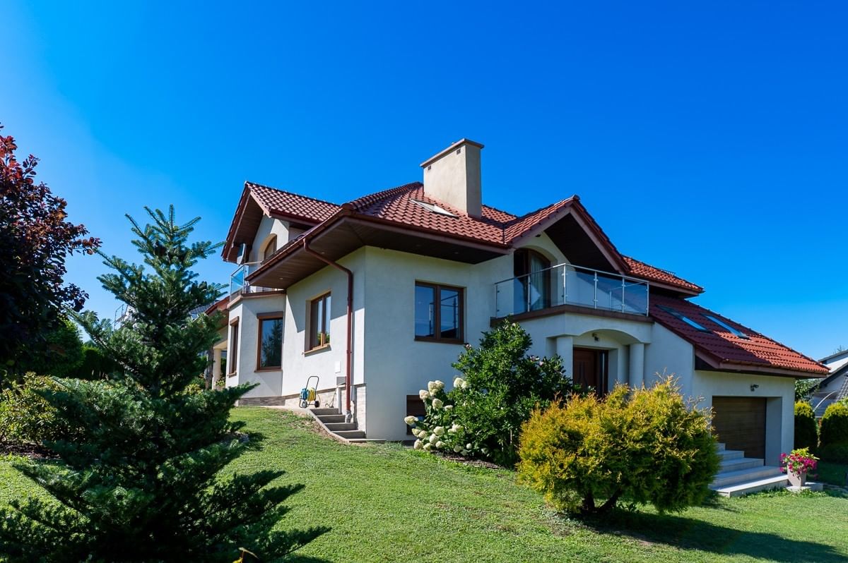 Dom 5 pokojowe na Sprzedaż