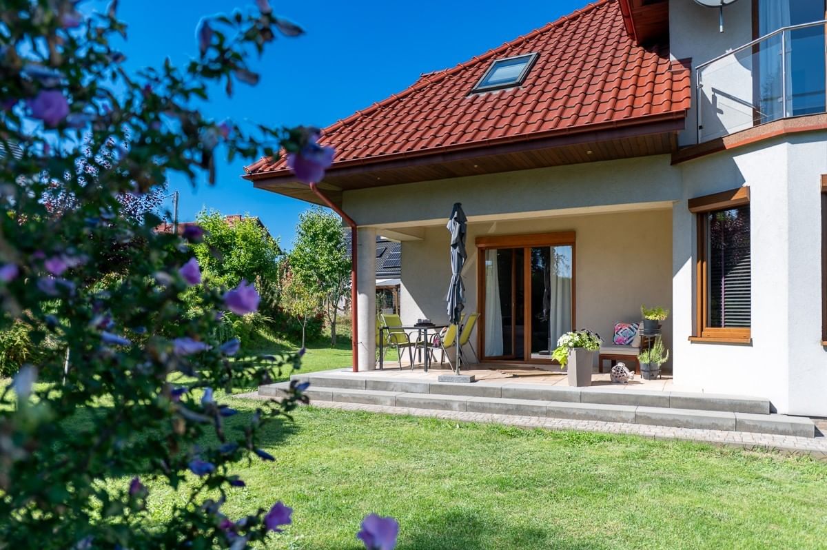 Dom 5 pokojowe na Sprzedaż