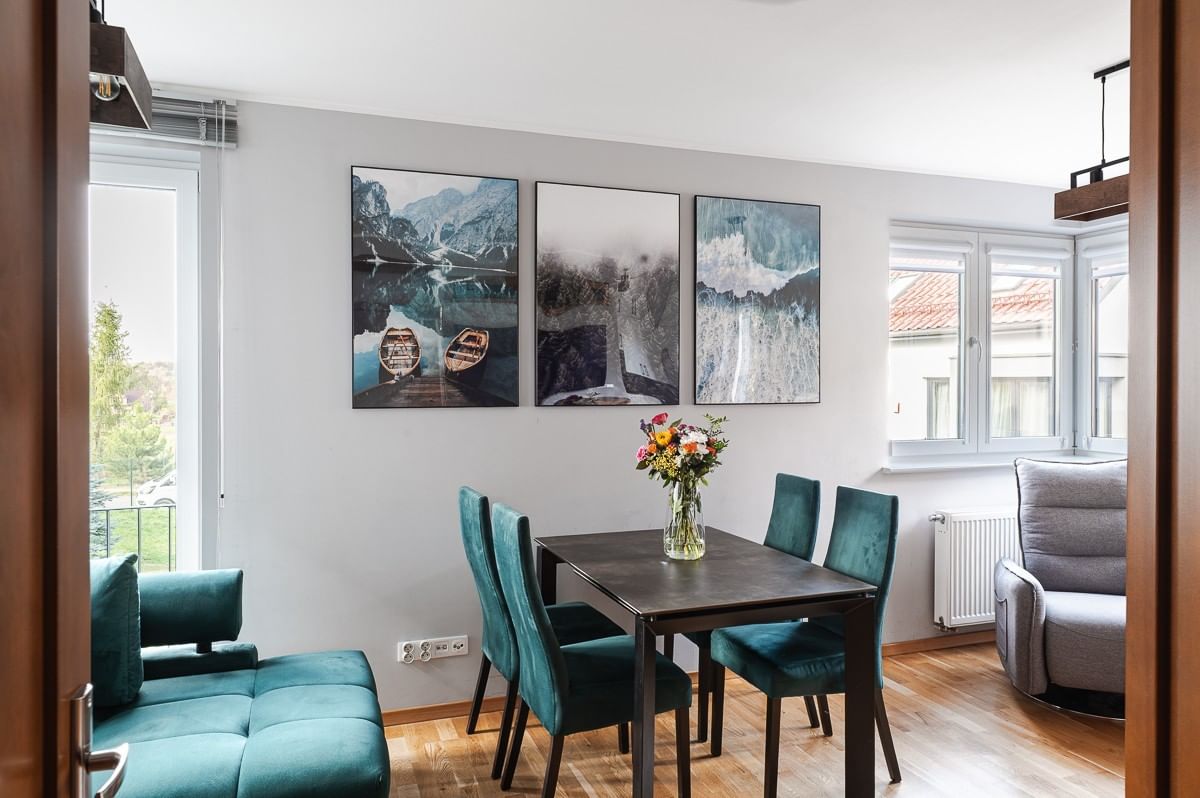 Mieszkanie 4 pokojowe na Sprzedaż