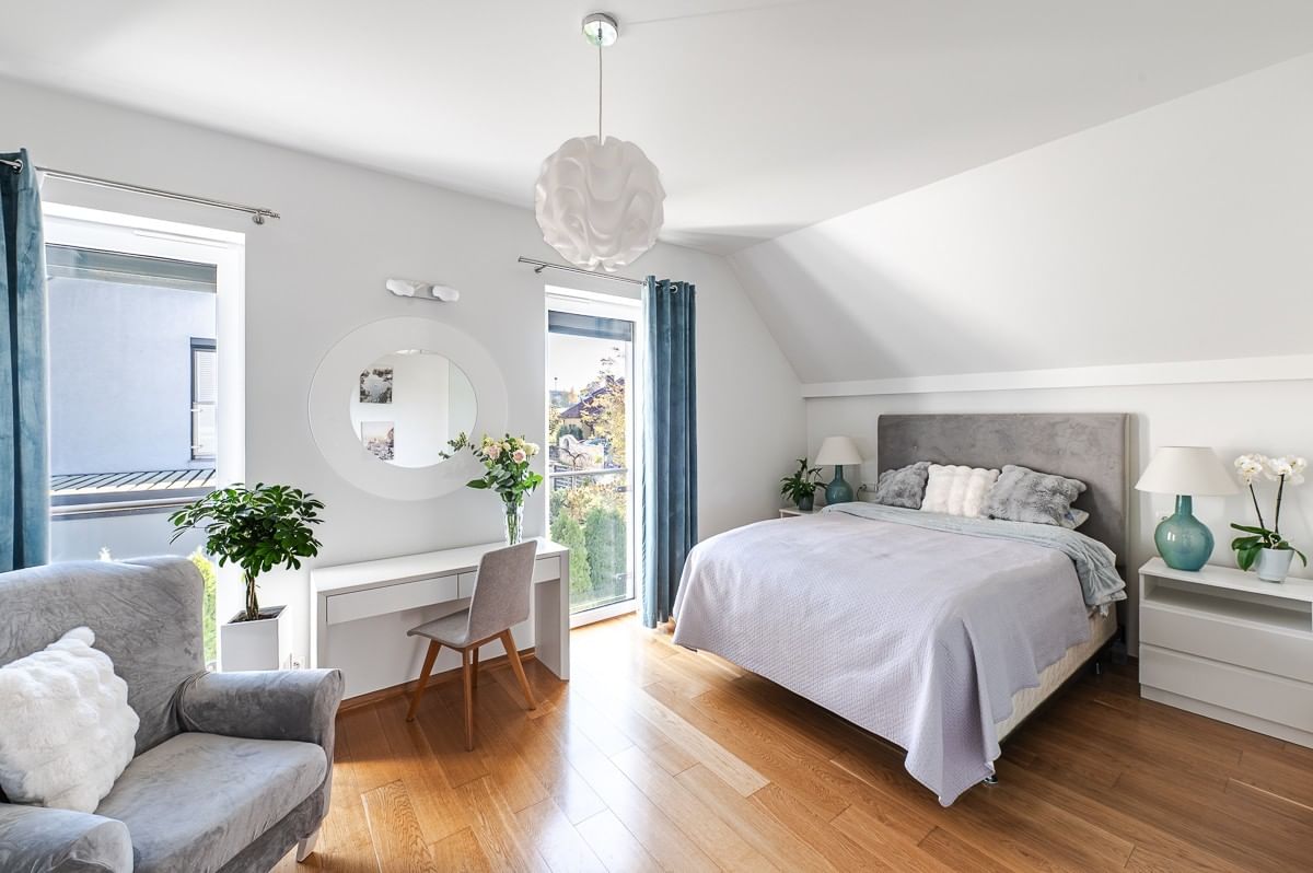 Dom na Sprzedaż 5 pokoje biuro Tur Nieruchomości Dom 5 pokojowe na Sprzedaż