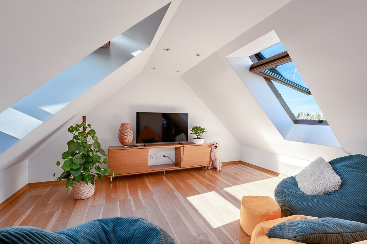 Dom 5 pokojowe na Sprzedaż