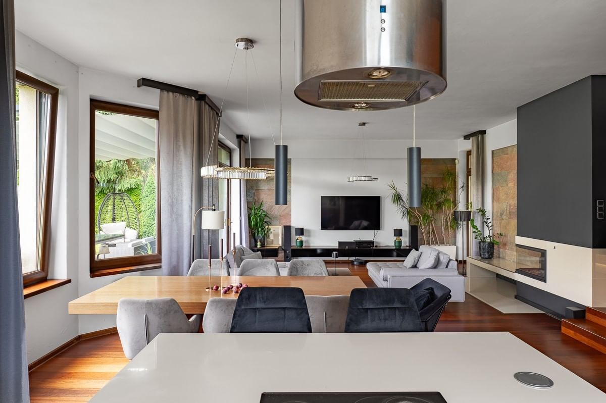 Dom 5 pokojowe na Sprzedaż