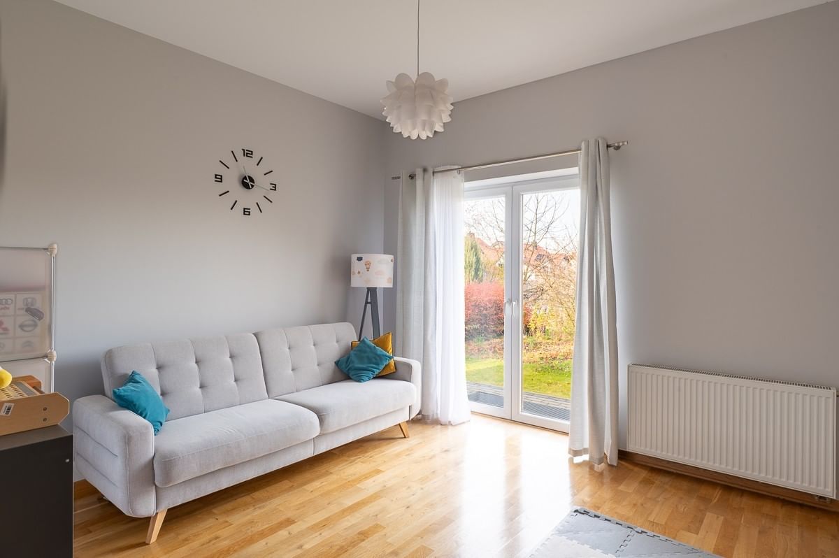 Dom 5 pokojowe na Sprzedaż