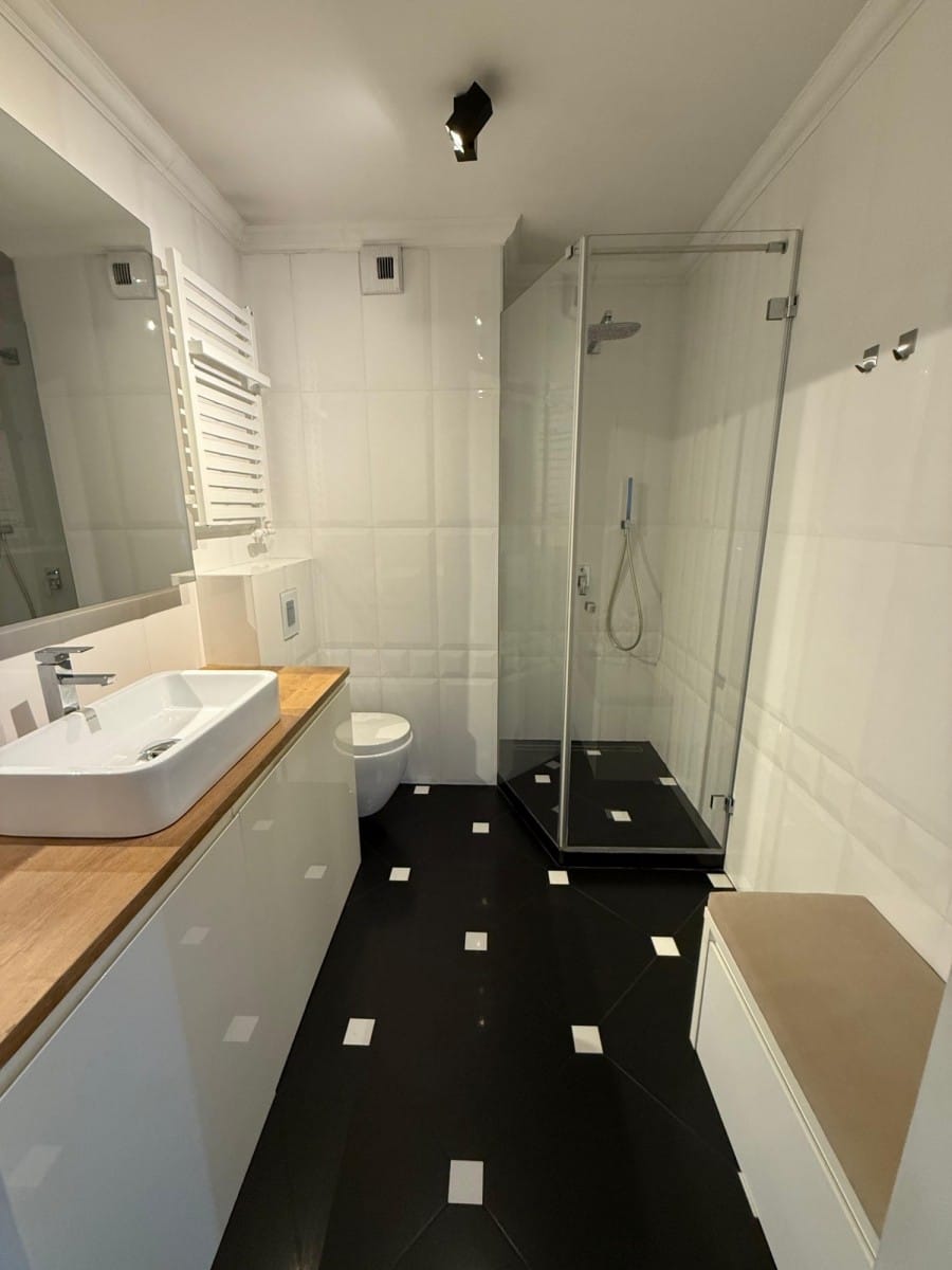 Mieszkanie 3 pokojowe na Sprzedaż