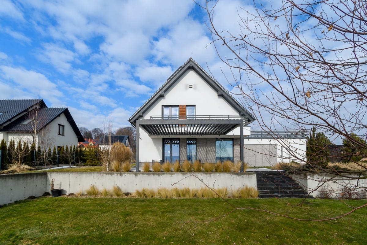 Dom 5 pokojowe na Sprzedaż