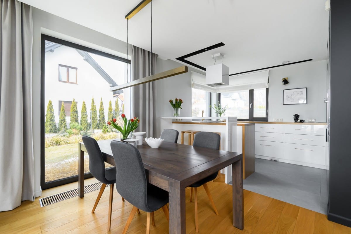 Dom 5 pokojowe na Sprzedaż