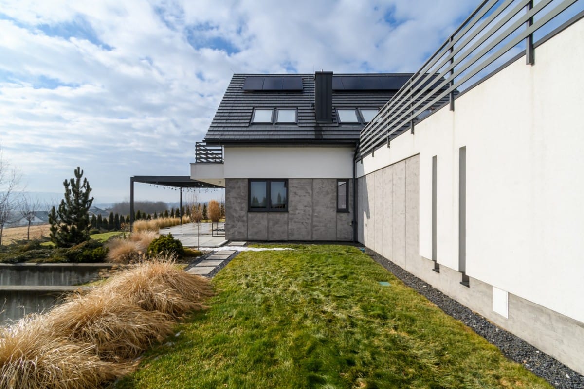 Dom 5 pokojowe na Sprzedaż