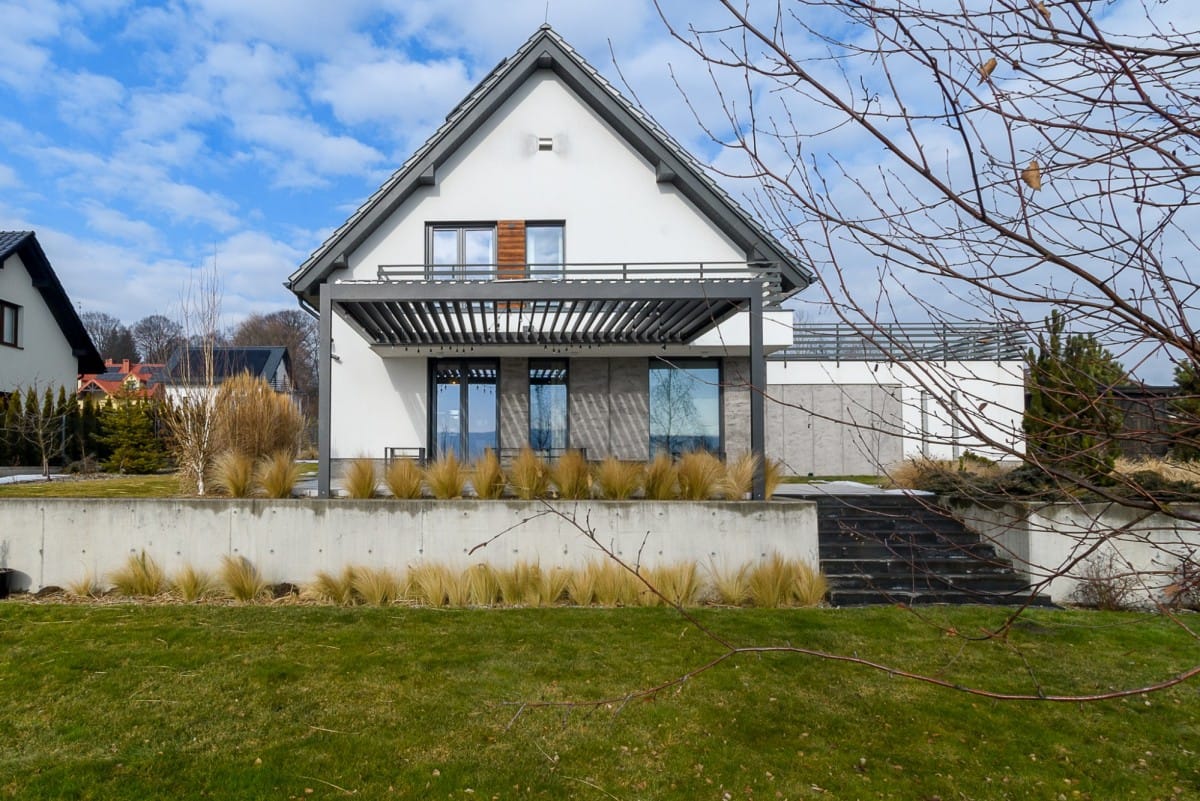 Dom 5 pokojowe na Sprzedaż