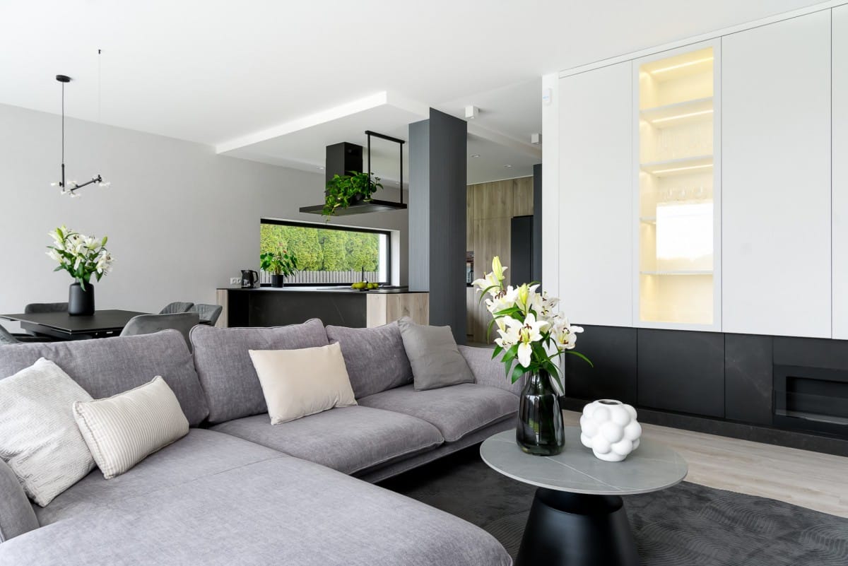 Dom 5 pokojowe na Sprzedaż