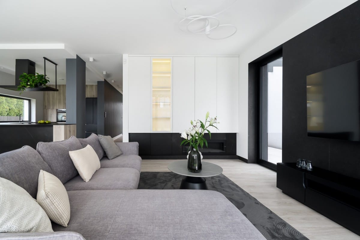 Dom 5 pokojowe na Sprzedaż