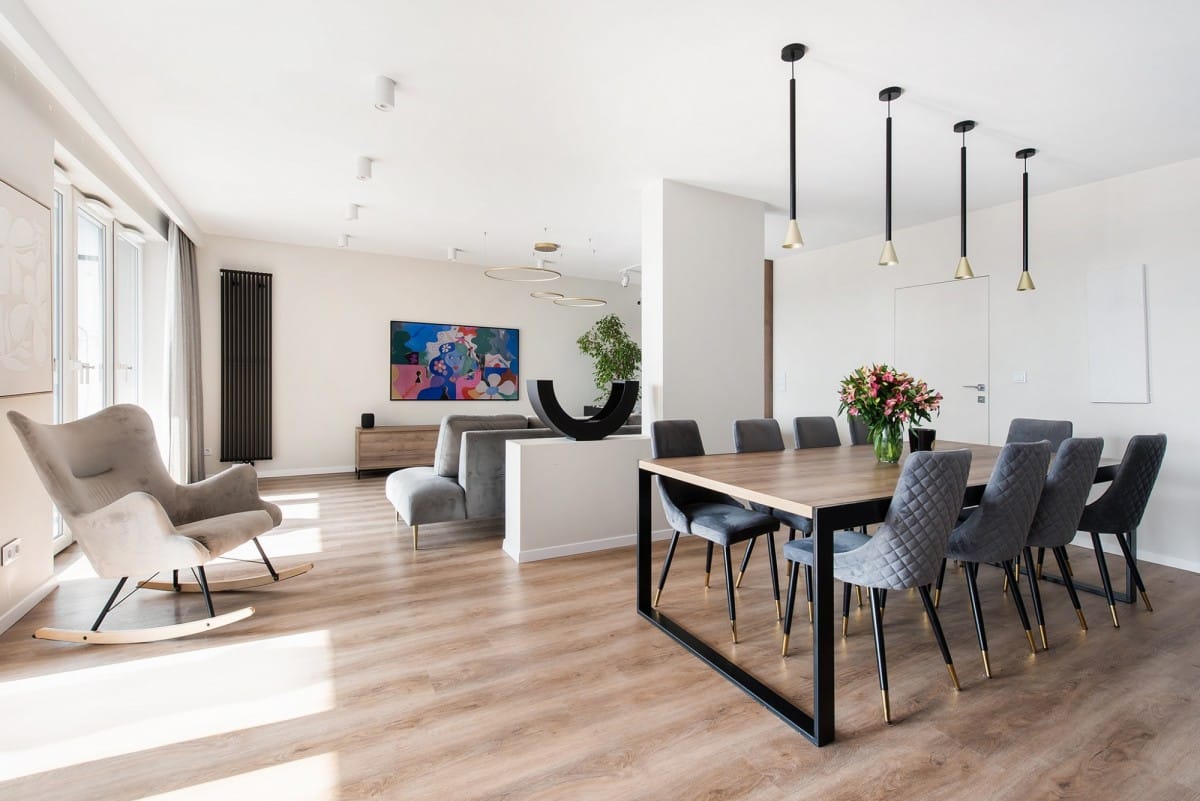 Mieszkanie 4 pokojowe na Sprzedaż