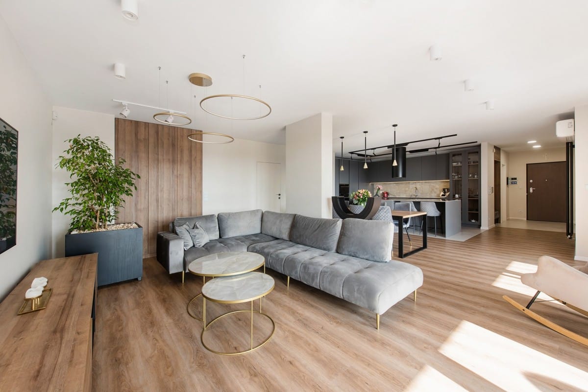 Mieszkanie 4 pokojowe na Sprzedaż