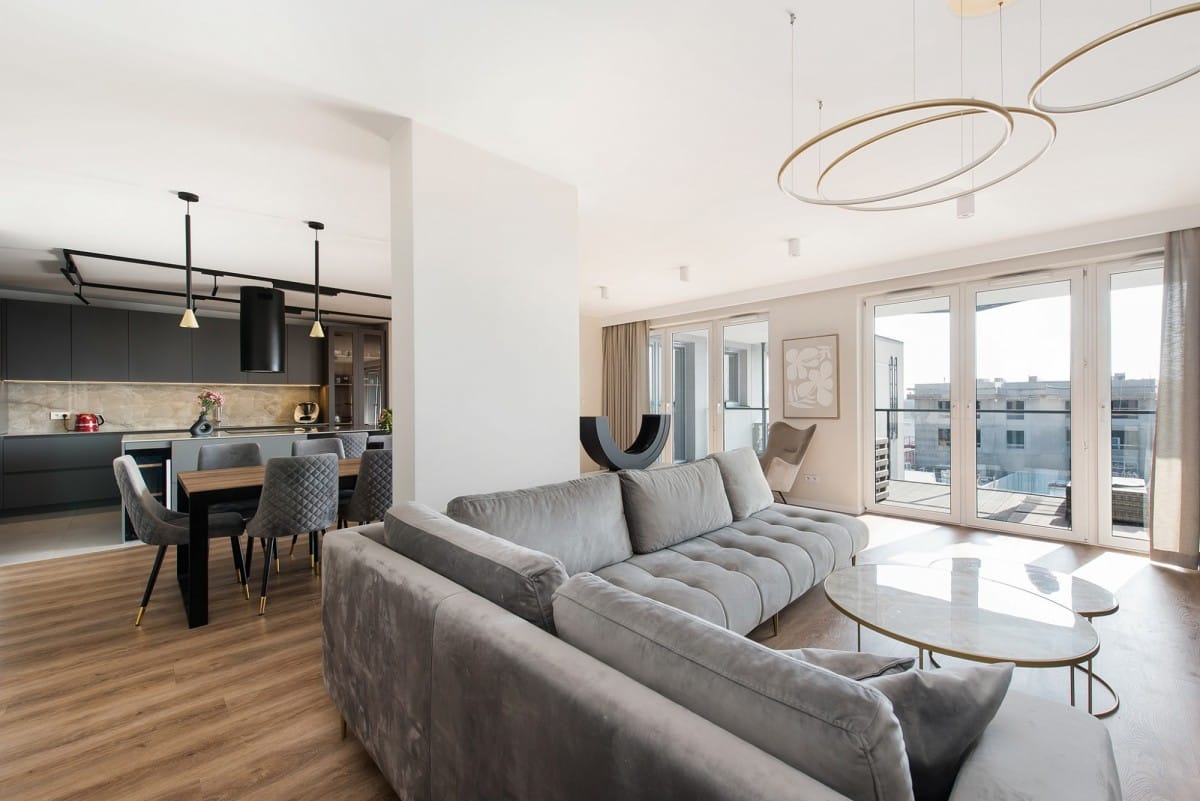 Mieszkanie 4 pokojowe na Sprzedaż