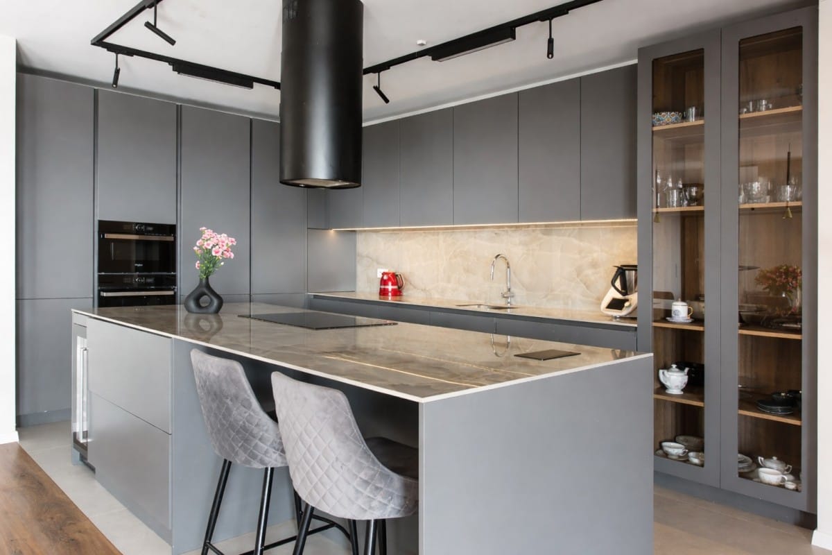 Mieszkanie 4 pokojowe na Sprzedaż