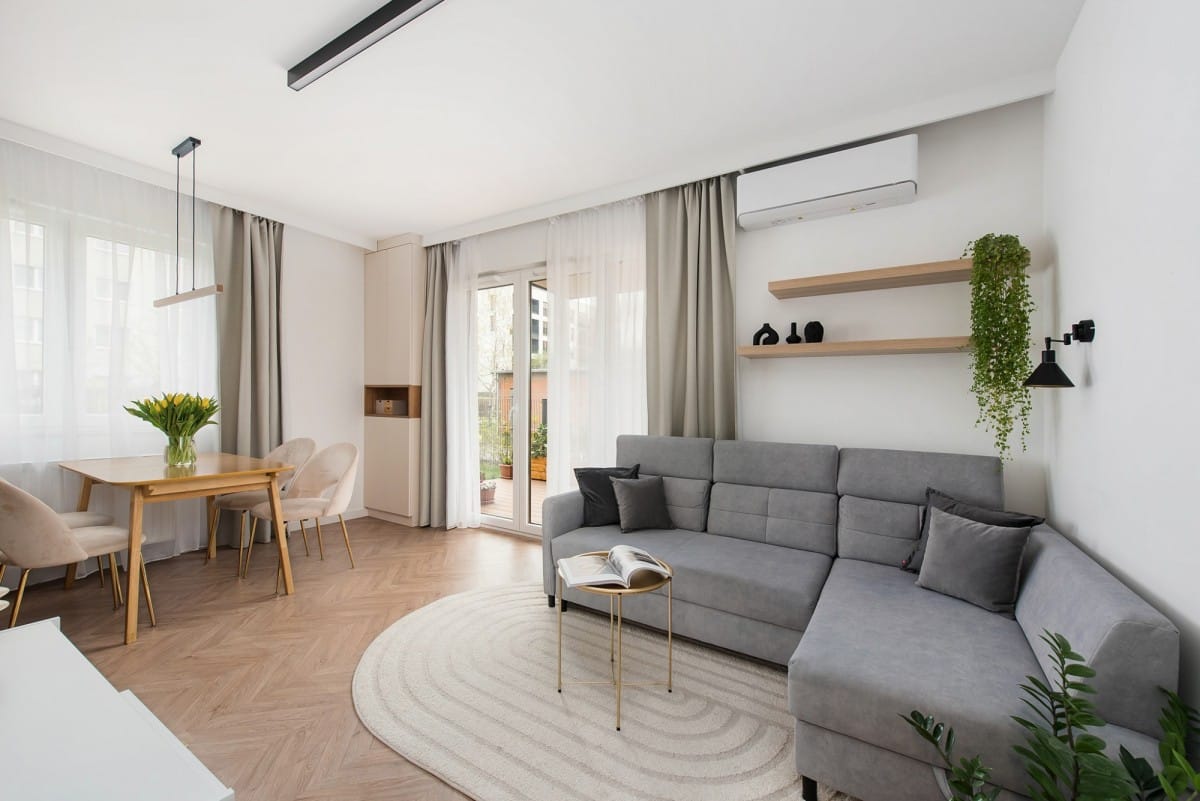 Mieszkanie 4 pokojowe na Sprzedaż