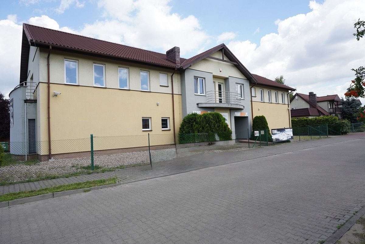 Lokal użytkowy  pokojowe na Sprzedaż