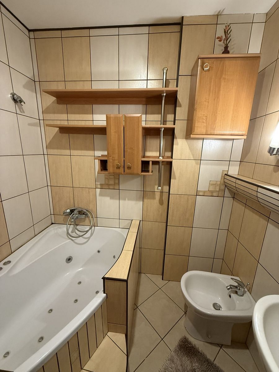 Dom 4 pokojowe na Sprzedaż
