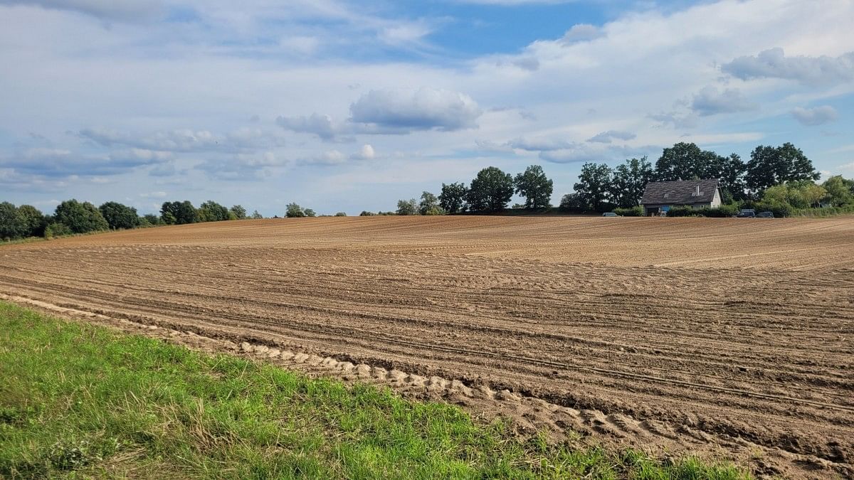 Działka  pokojowe na Sprzedaż