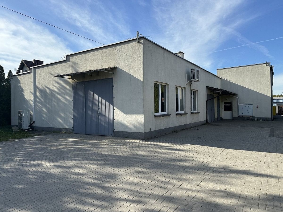 Lokal użytkowy  pokojowe na Sprzedaż
